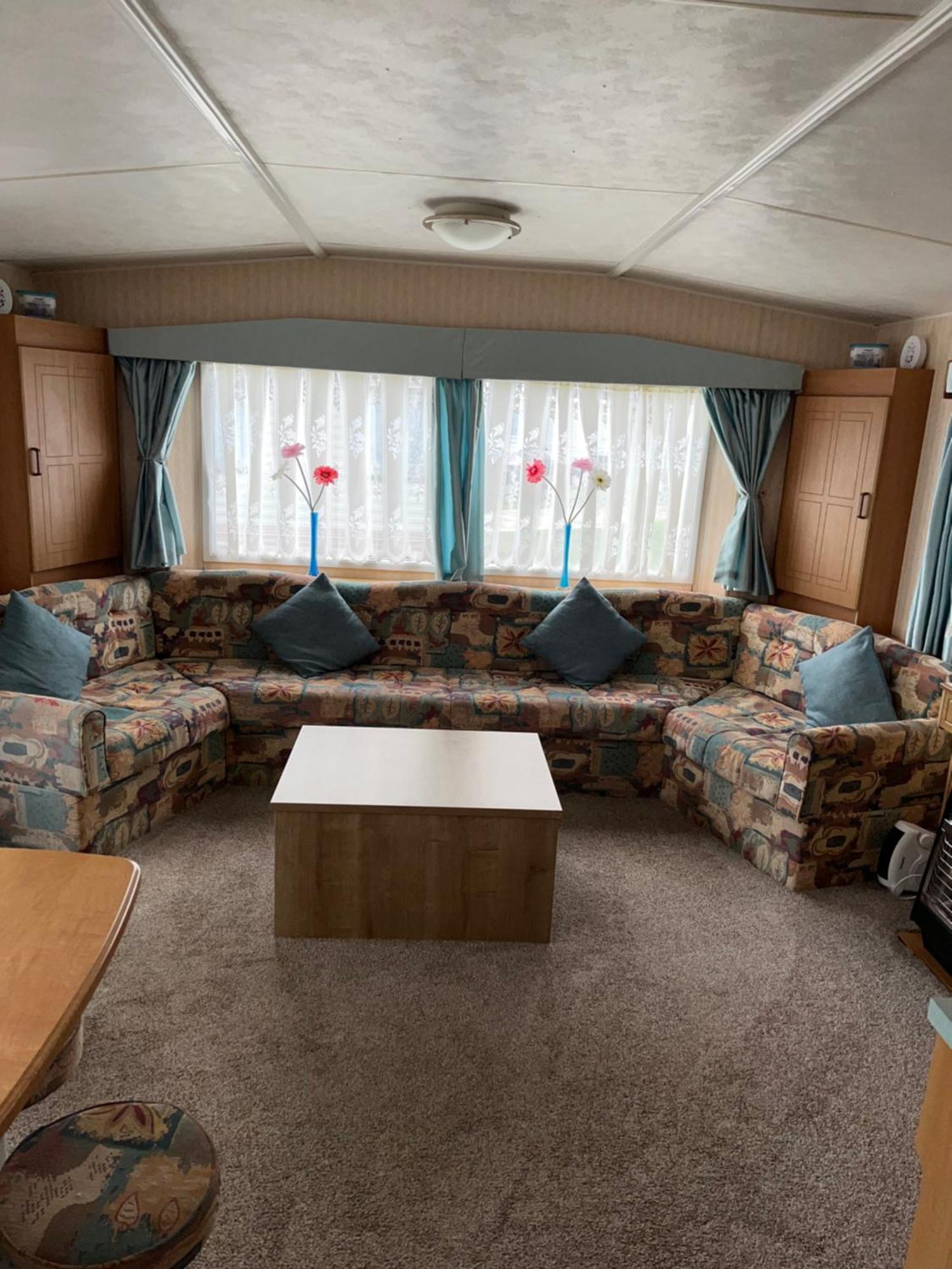 Sealands Highbury Next To Fantasy Island And Beach 8 Berth Beds Made Up For Arrival Ingoldmells Exterior foto